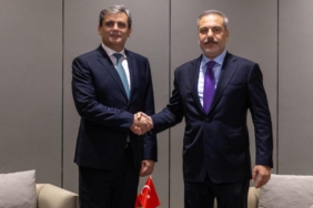 Bakan Fidan, Karadağ Dışişleri Bakanı İbrahimovic ile İstanbulda görüştü