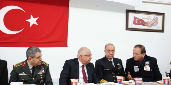 Bakan Güler’den şehit ailelerine taziye ziyareti