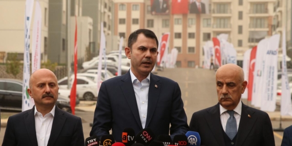 Bakan Kurum: Afetzede kardeşlerimize verdiğimiz her söze sadakatle bağlıyız