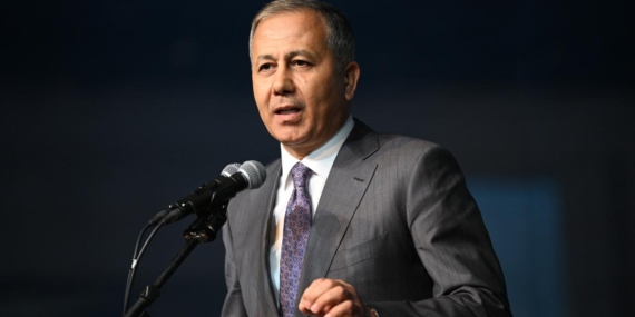 Bakan Yerlikaya, düşen uçak için Gürcü mevkidaşıyla görüştü