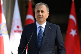 Bakan Yerlikaya: Suç odaklarına karşı mücadeleyi yok saymak, vatan evlatlarının emeğine hakarettir