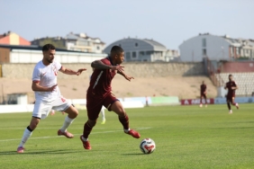 Bandırmaspor evinde Boluspor'u tek golle geçti!