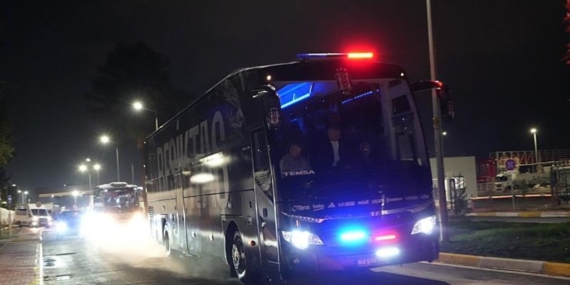 Beşiktaş kafilesi, Antalya’ya geldi