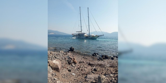 Bodrum’da 41 metrelik yelkenli tekne karaya oturdu