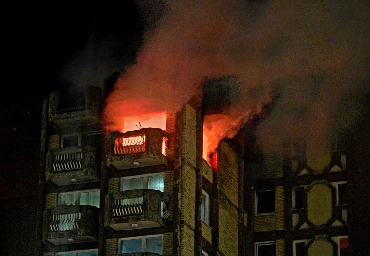 Bosna Hersek'te huzurevinde yangın: Çok sayıda kişi hayatını kaybetti