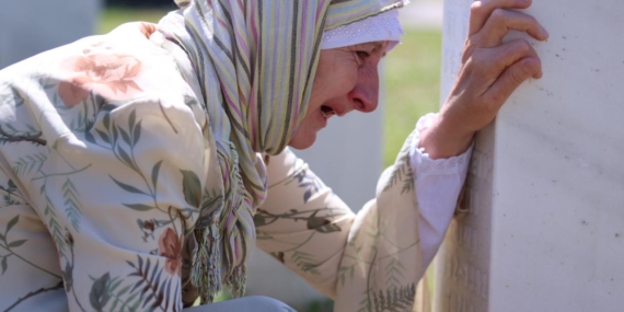 Bosna Savaşı’nda keskin nişancılık soruşturmasını başlattıran yazar: Başka ülkeler de var