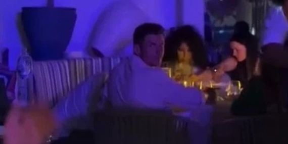 ‘Bülent Ersoy evli sevgilisi ve onun eşiyle yemeğe çıktı’ iddiası