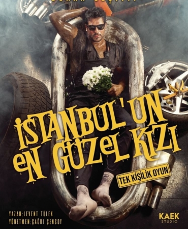 Burak Özçivit'in kariyerinde bir ilk!