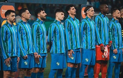 Çaykur Rizespor’dan Fenerbahçe maçı devam ederken flaş paylaşım!