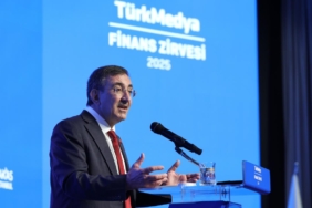 Cevdet Yılmaz: Ekonomi politikalarımızın merkezinde enflasyonla mücadele var