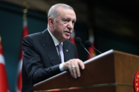 Cumhurbaşkanı Erdoğan: Yarın deprem bölgemizdeki 350 bininci konutumuzu teslim edeceğiz