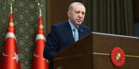 Cumhurbaşkanı Erdoğan’a 5 ülkenin büyükelçisinden güven mektubu