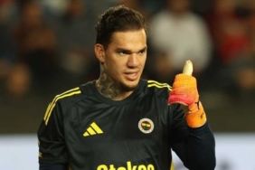 Ederson'dan işitme engelli çocuğa büyük jest!