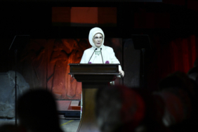 Emine Erdoğan: Sof kumaş, asırlara yayılmış bir kültür birikimi demek