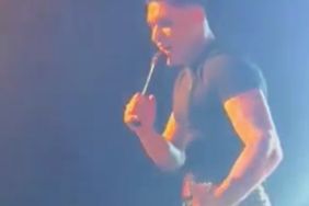 Emircan İğrek'i konserde çıldırtan hareket: Bak gerçekten tekme atarım