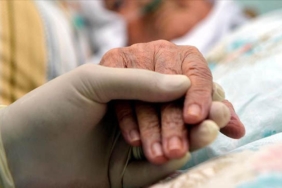 Evde bakım yardımı ödemeleri hesaplara yatırılmaya başlandı