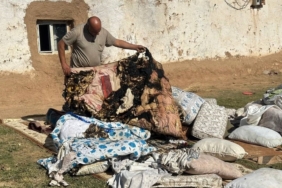 Evdeki eşyalar kendi kendine alev alıyor: Gittikleri her yer yanıyor