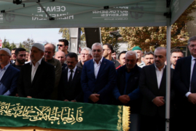 Fabrikadaki yangında hayatını kaybedenler son yolculuğuna uğurlandı