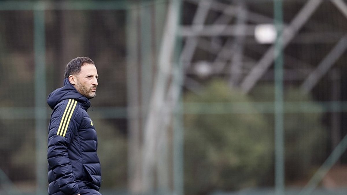 Fenerbahçe günü çift idmanla noktaladı