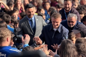 Fenerbahçeli Kerem Aktürkoğlu ilkokul öğrencisi Aras Şamlı'nın başkanlık vaadini yerine getirdi!