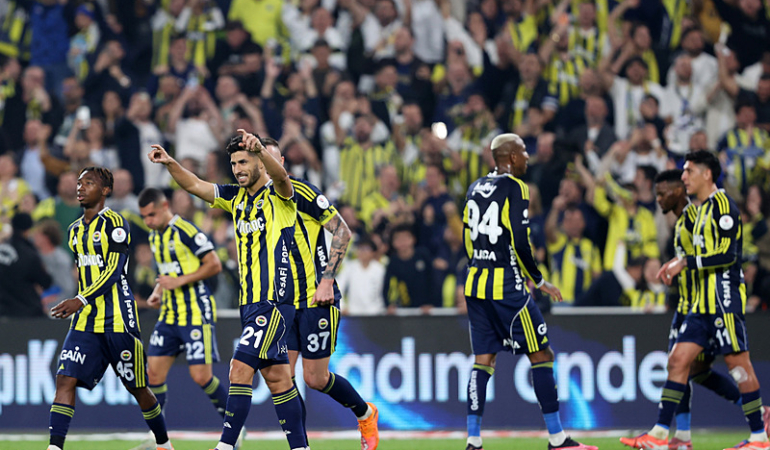 Fenerbahçe'ye yıldız yağmuru! Başkan Saran devrede