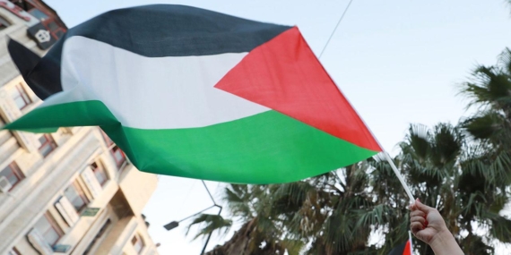 Fransa’nın önde gelen enstitüsünde Filistin konulu konferans iptal edildi