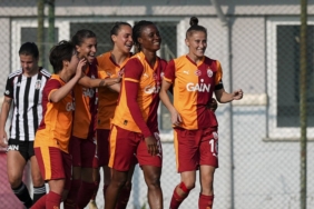 Galatasaray GAİN derbide Beşiktaş'ı farklı geçti!