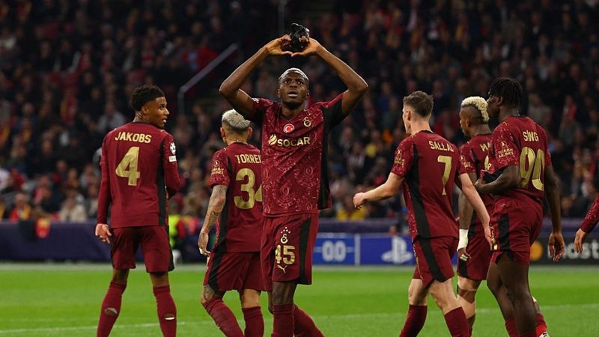 Galatasaray Osimhen sahneye çıktı!