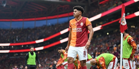 Galatasaray’ın yıldızına talip! Kararı Buruk verecek