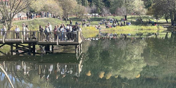 Gölcük Tabiat Parkı, hafta sonu ziyaretçi akınına uğradı