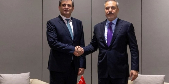 Hakan Fidan, Karadağlı mevkidaşı İbrahimovic ile görüştü