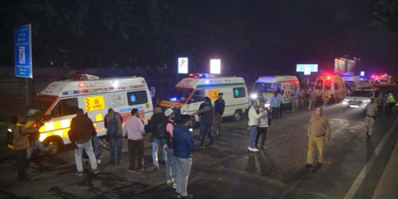 Hindistan’da bir araçta meydana gelen patlamada 8 kişi hayatını kaybetti