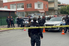 Husumetlisine pusu kurdu, başkasını vurdu