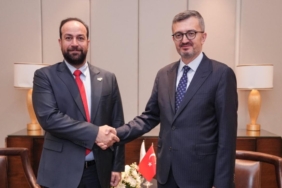 İletişim Başkanı Duran: Ortak geleceğimizi inşa etmeye kararlıyız