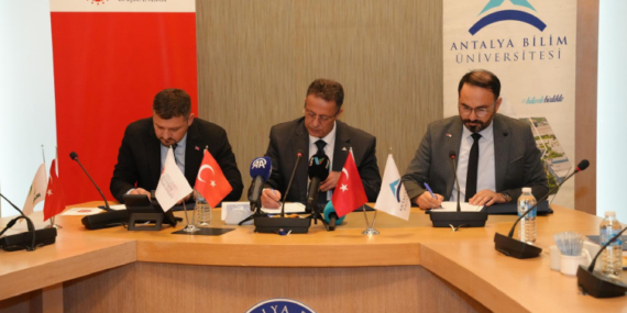 İletişim Başkanlığı, ABÜ ve Yeşilaydan Bağımlılıkla Mücadelede İş Birliği