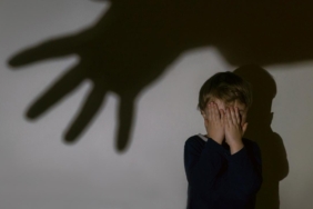 İngilterede sosyal hizmetlerin bakımındaki 2 bin 400den fazla çocuk kayboldu