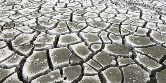 İran’ın Meşhed kentinde barajların doluluk oranı yüzde 3ün altına düştü
