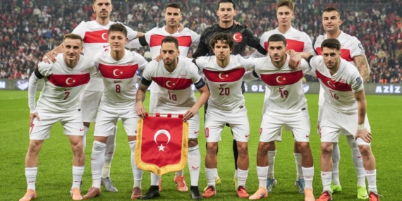 İspanyol basının gündemi Türkiye maçı