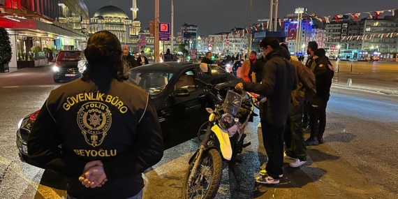 İstanbul’da huzur operasyonu: 1036 gözaltı