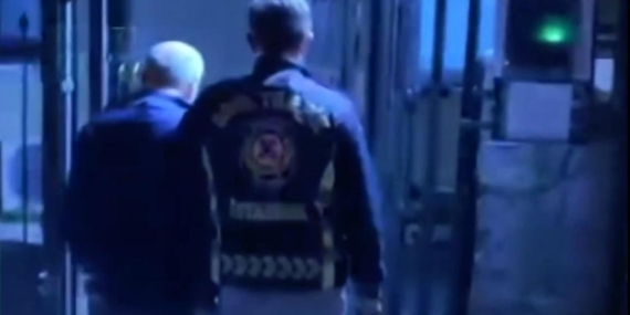 İstanbul’da sürücünün önünü kesmeye çalışan kişi yakalandı