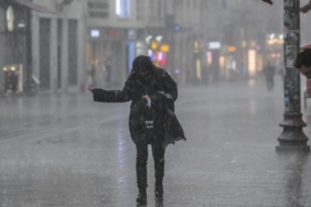 İstanbul'da yağış etkili oluyor