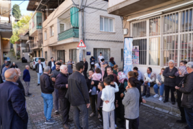 İzmir'de tünel inşaatı nedeniyle evleri zarar gören vatandaşlar çözüm bekliyor