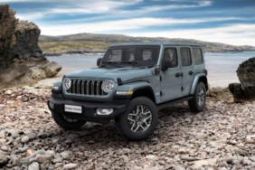 Jeep, 320 bin aracını geri çağırdı: Yangın riski var