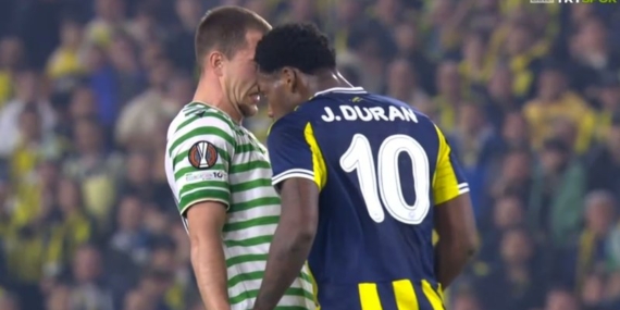 Jhon Duran’a Ferencvaros maçında kırmızı kart!