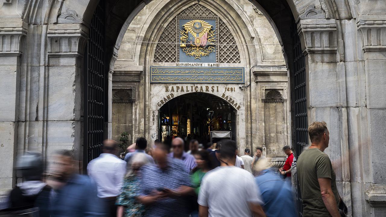 Kapalıçarşı'daki kara para operasyonunda 26 şüpheli tutuklandı