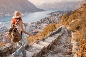 Karadağ Türklere vizesiz seyahatleri iptal etti: Turlar bir bir iptal ediliyor