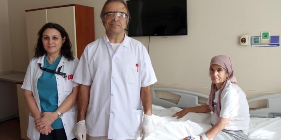 Karın ağrısı sandı gerçek bambaşka çıktı! Sıra dışı vaka özel hazırlıkla ameliyata alındı