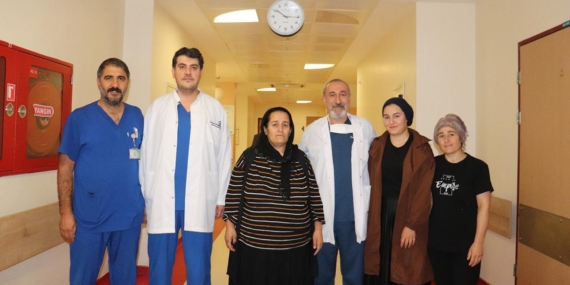 Karnından çıkarılan 15,8 kiloluk tümörle hayatı değişti