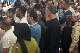 Kilosu 50 liraya düşünce akın ettiler: Uzun kuyruklar oluştu