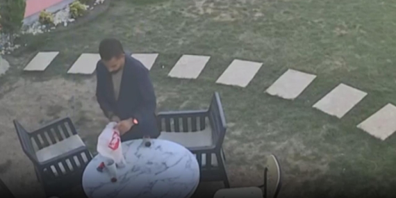 Kimi korktu kimi kaçtı, o dönerini bırakmadı